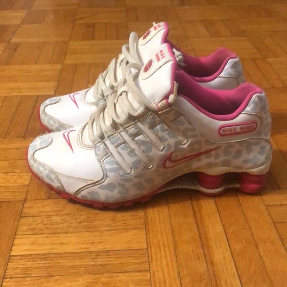 RARE LIMITED EDITION Pink and White Leopard print Nike Shox